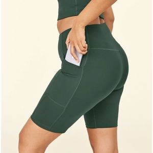 Girlfriend Collective High Rise Pocket Bike Shorts
